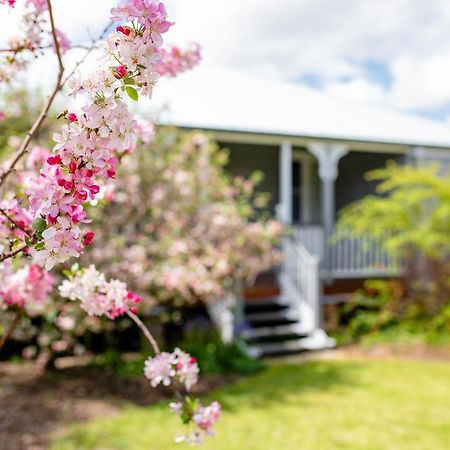 Apple Blossom Cottages Станторп Экстерьер фото