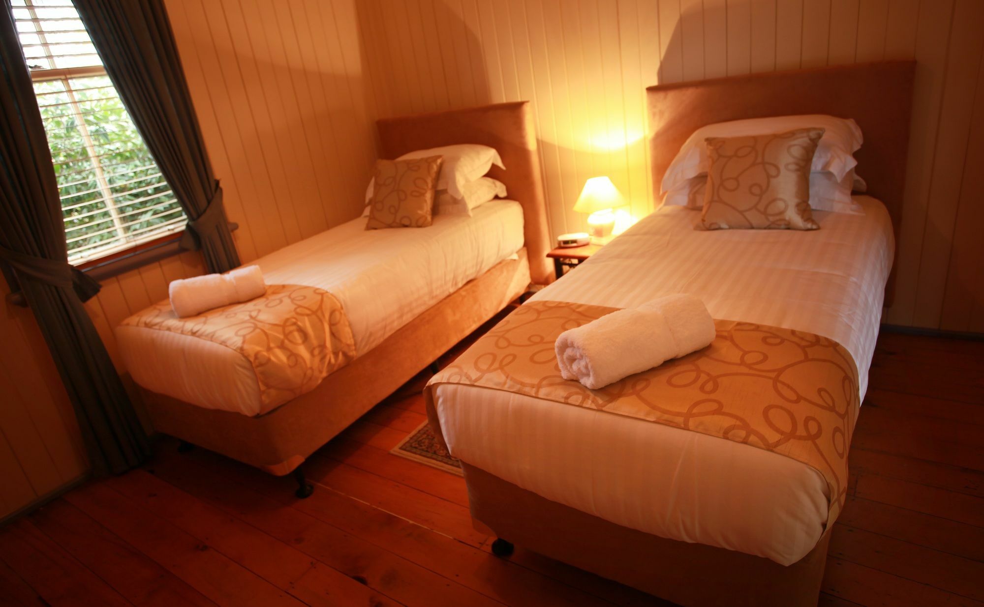 Apple Blossom Cottages Станторп Экстерьер фото